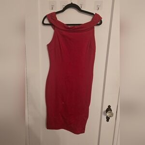 Elegant Red Sleeveless Dress